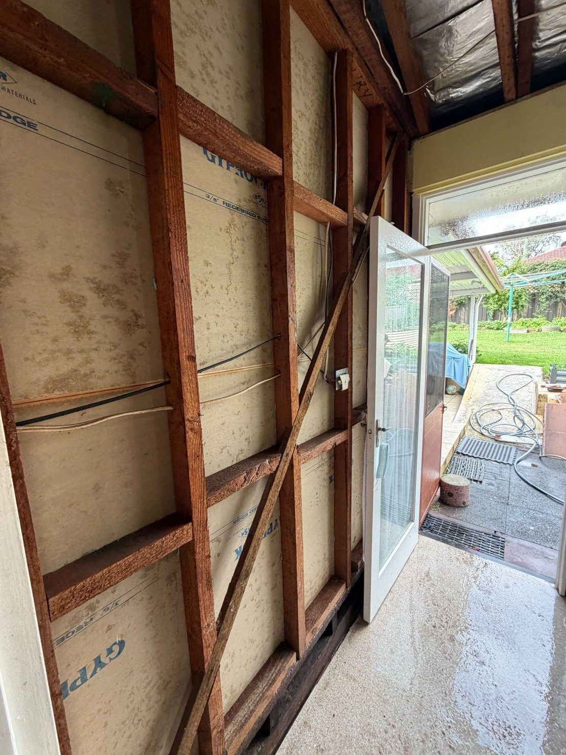 Mr Asbestos job site